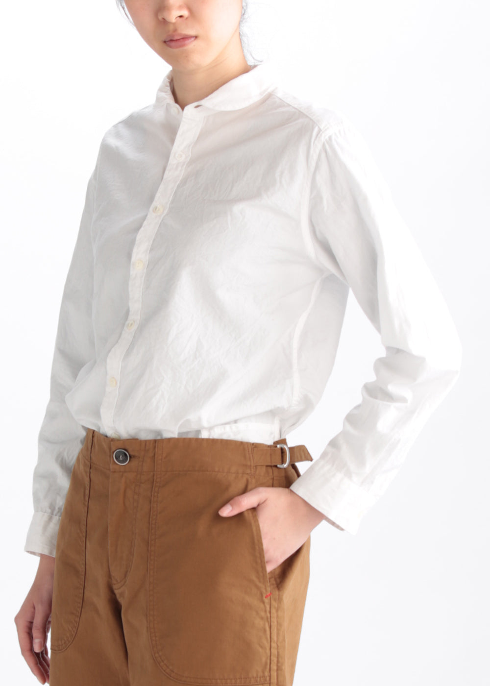 白 model : 164cm