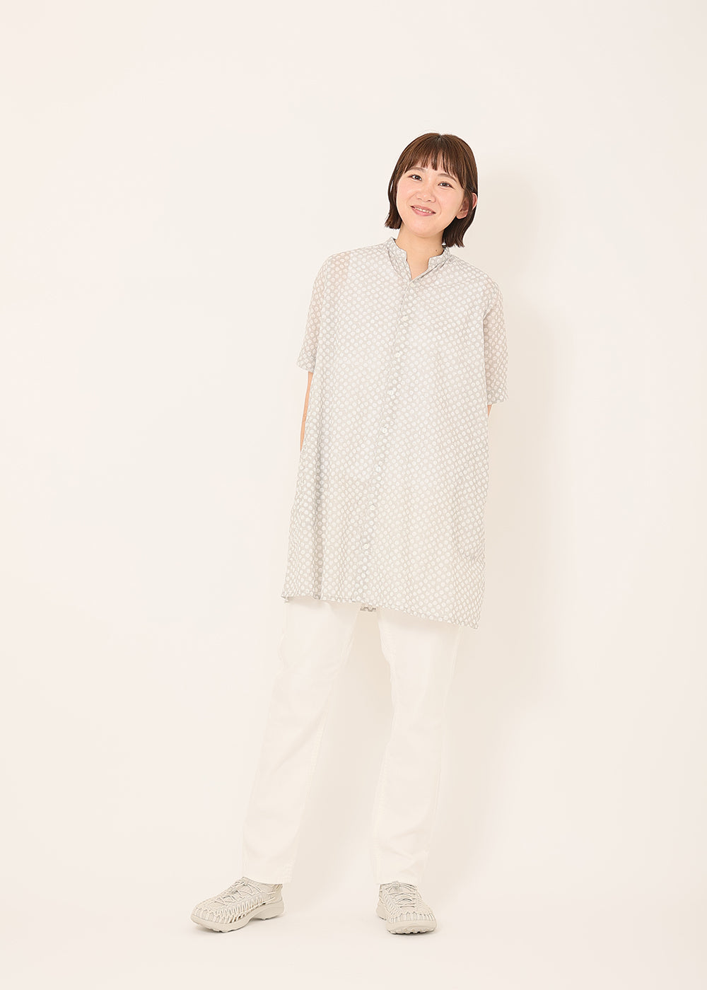 グレー model:170cm