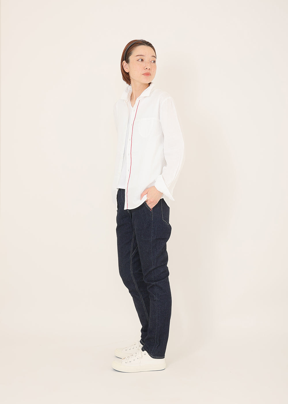 白×アカ model:164cm