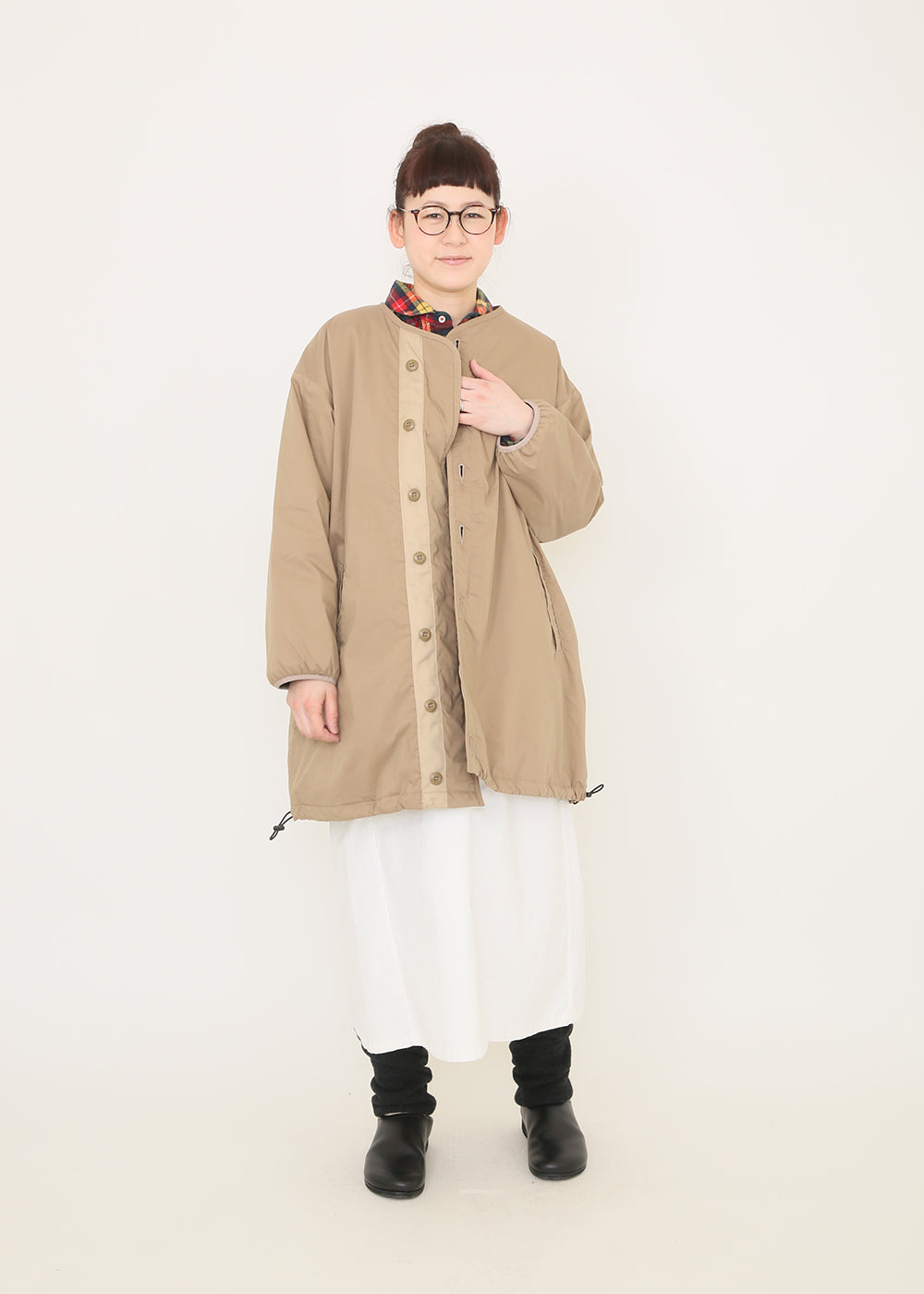 ベージュ model:162cm