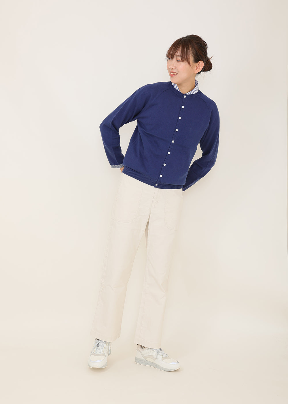ネイビー×アイボリー model:170cm