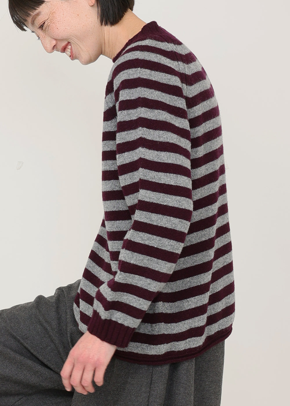 ボルドー×グレー model:164cm