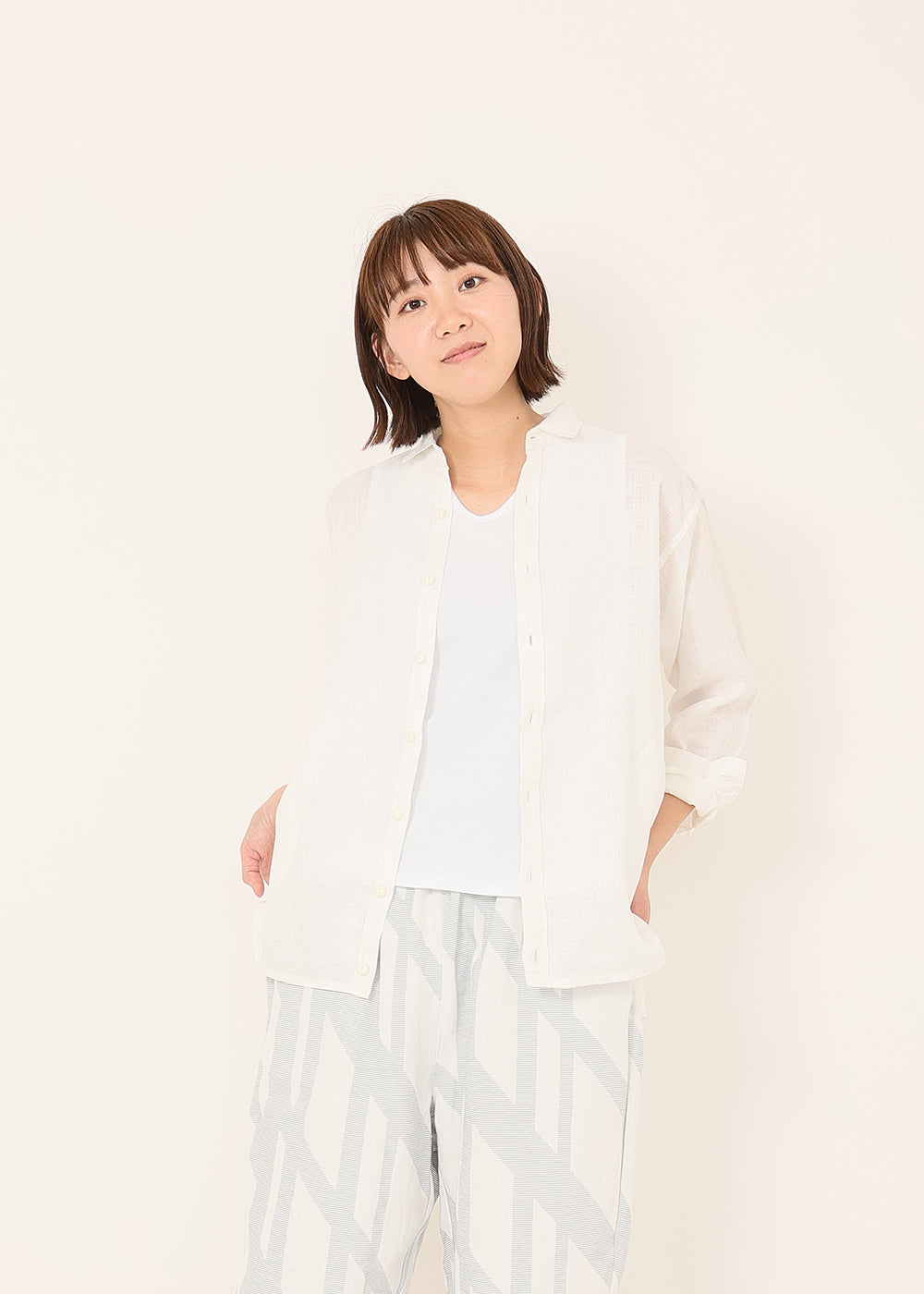 白 model:170cm