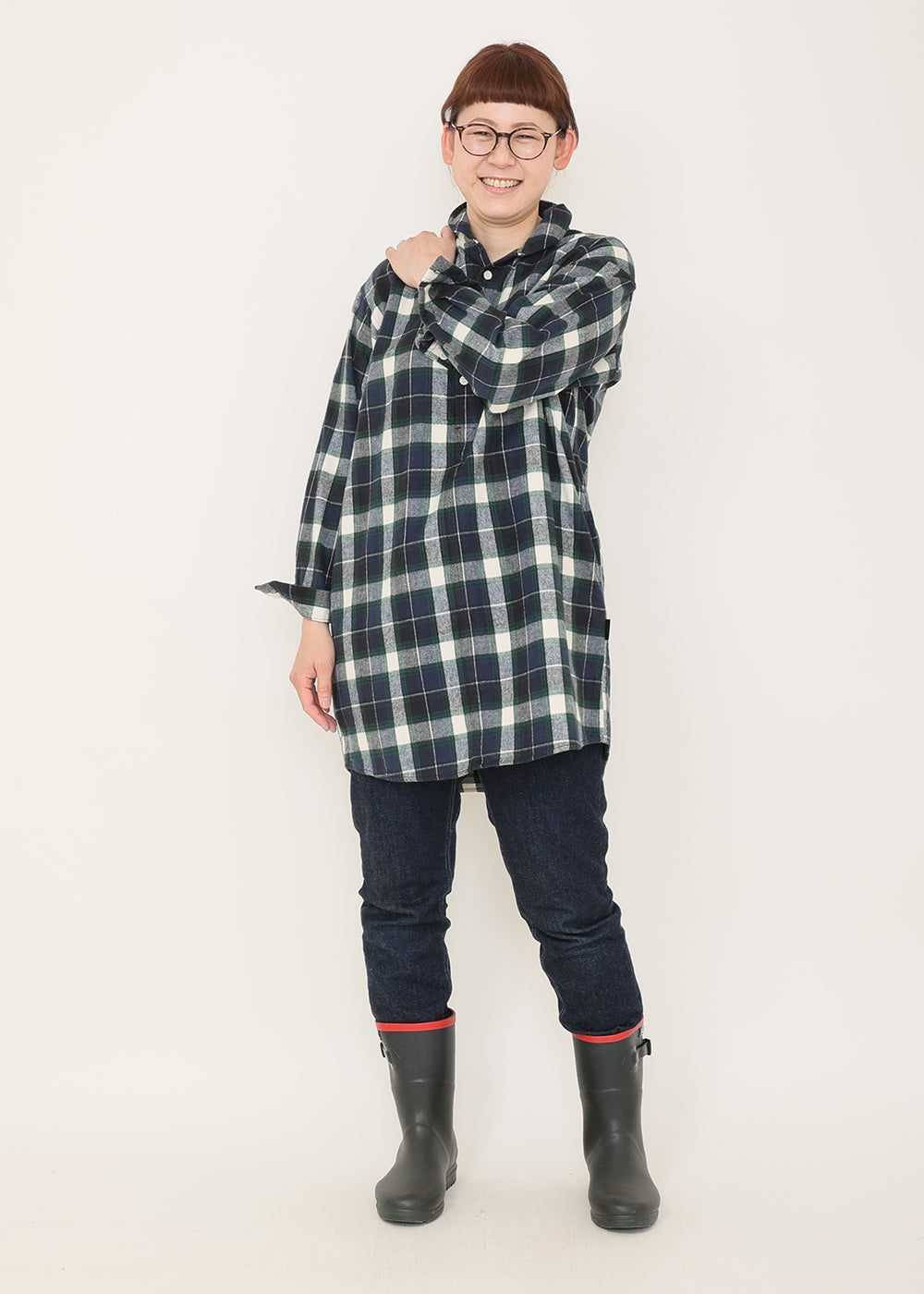 ネイビー×白タータン model:162cm