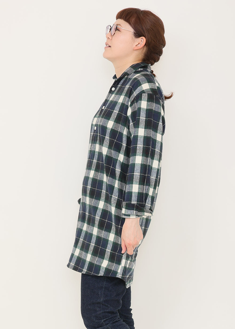 ネイビー×白タータン model:162cm