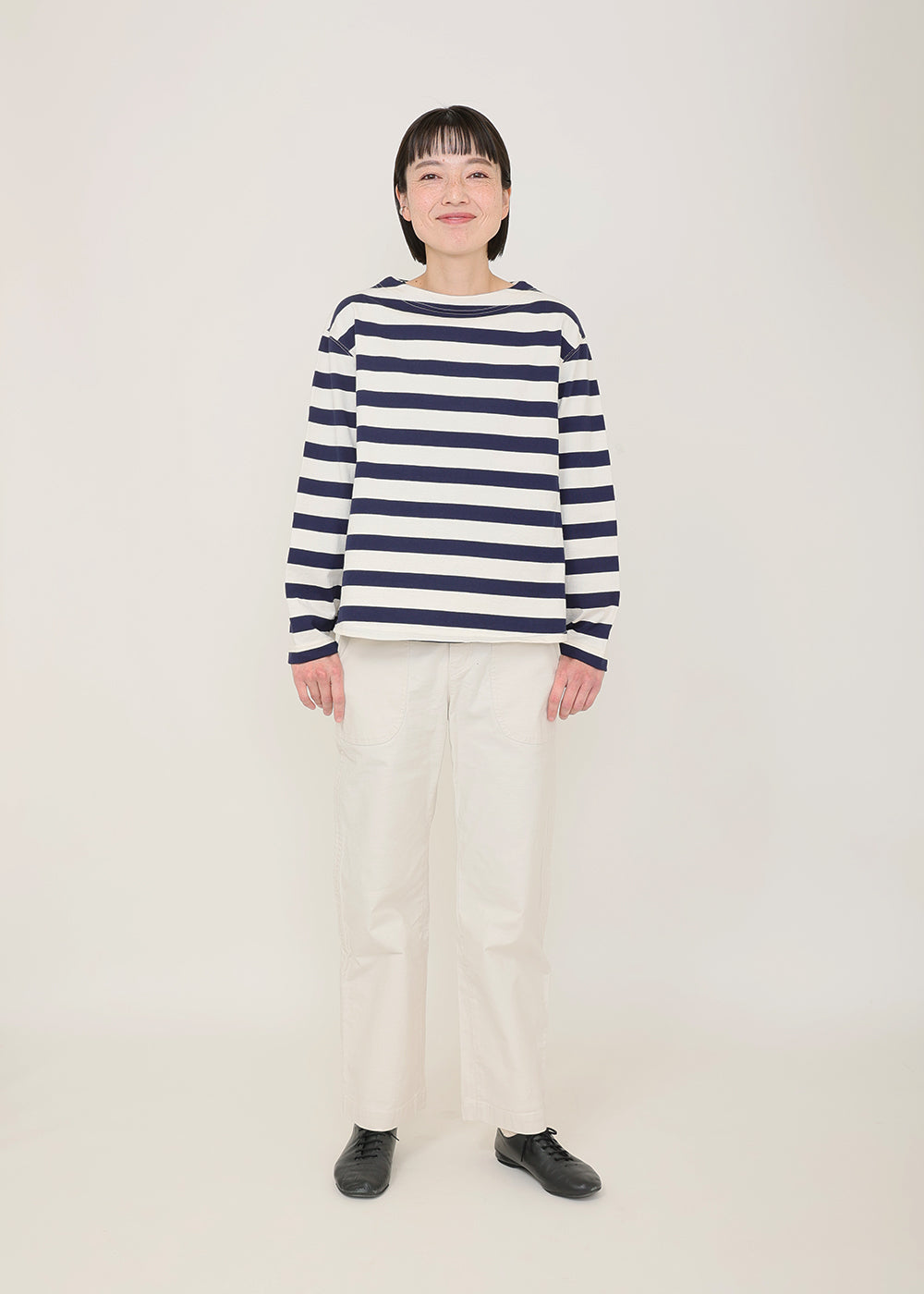 生成×ネイビー model:164cm