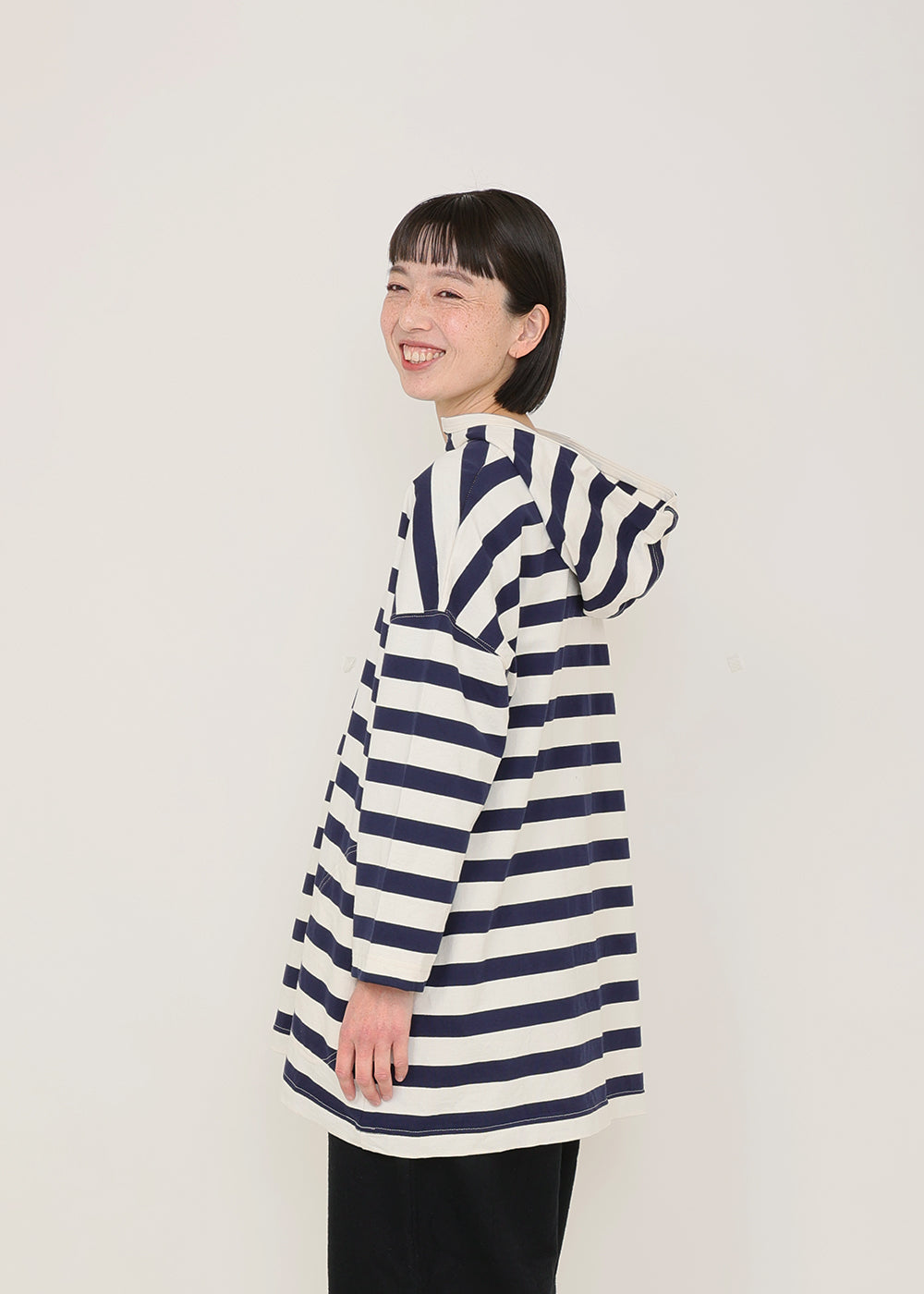 生成×ネイビー model:164cm