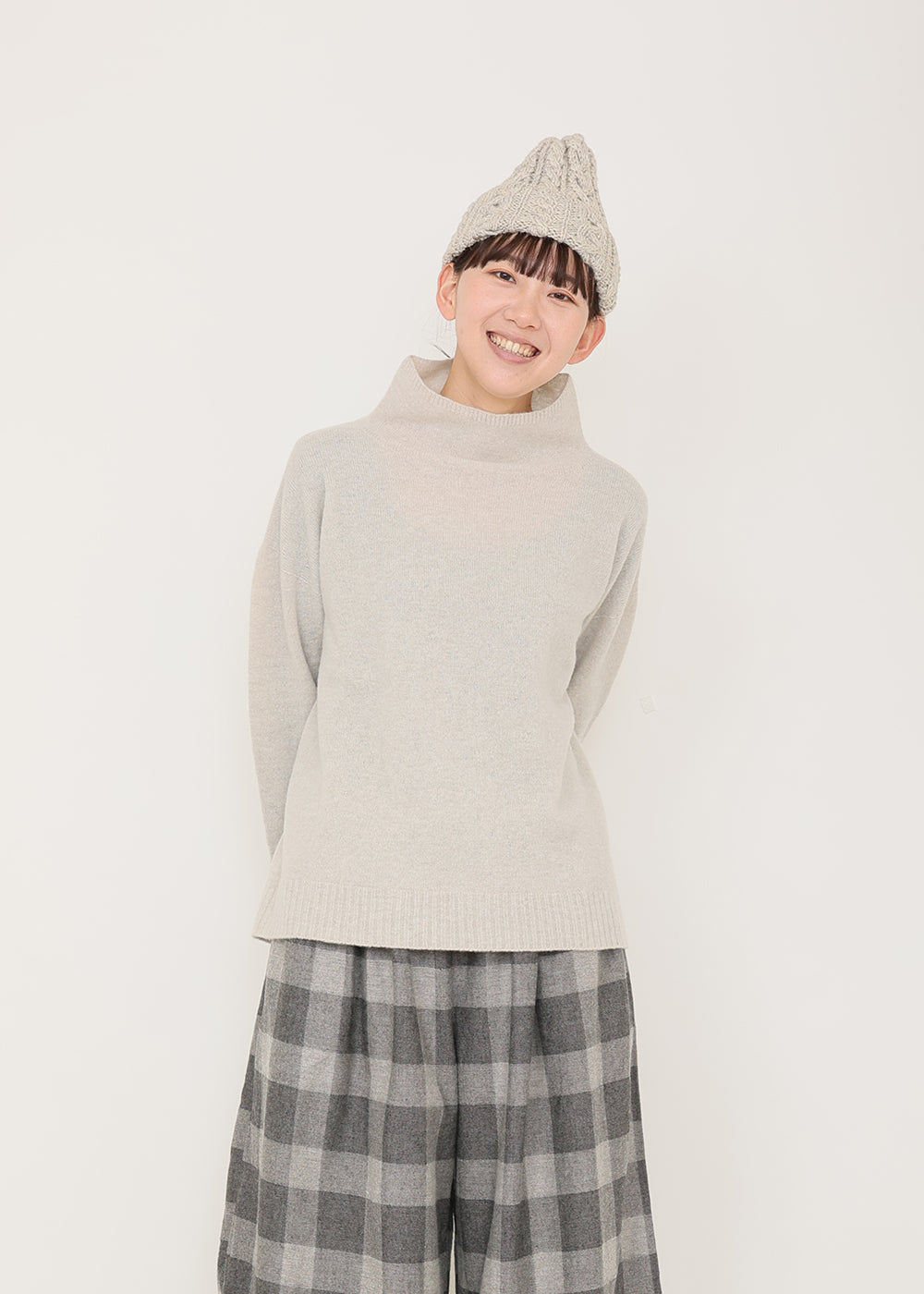 アイボリー model:170cm