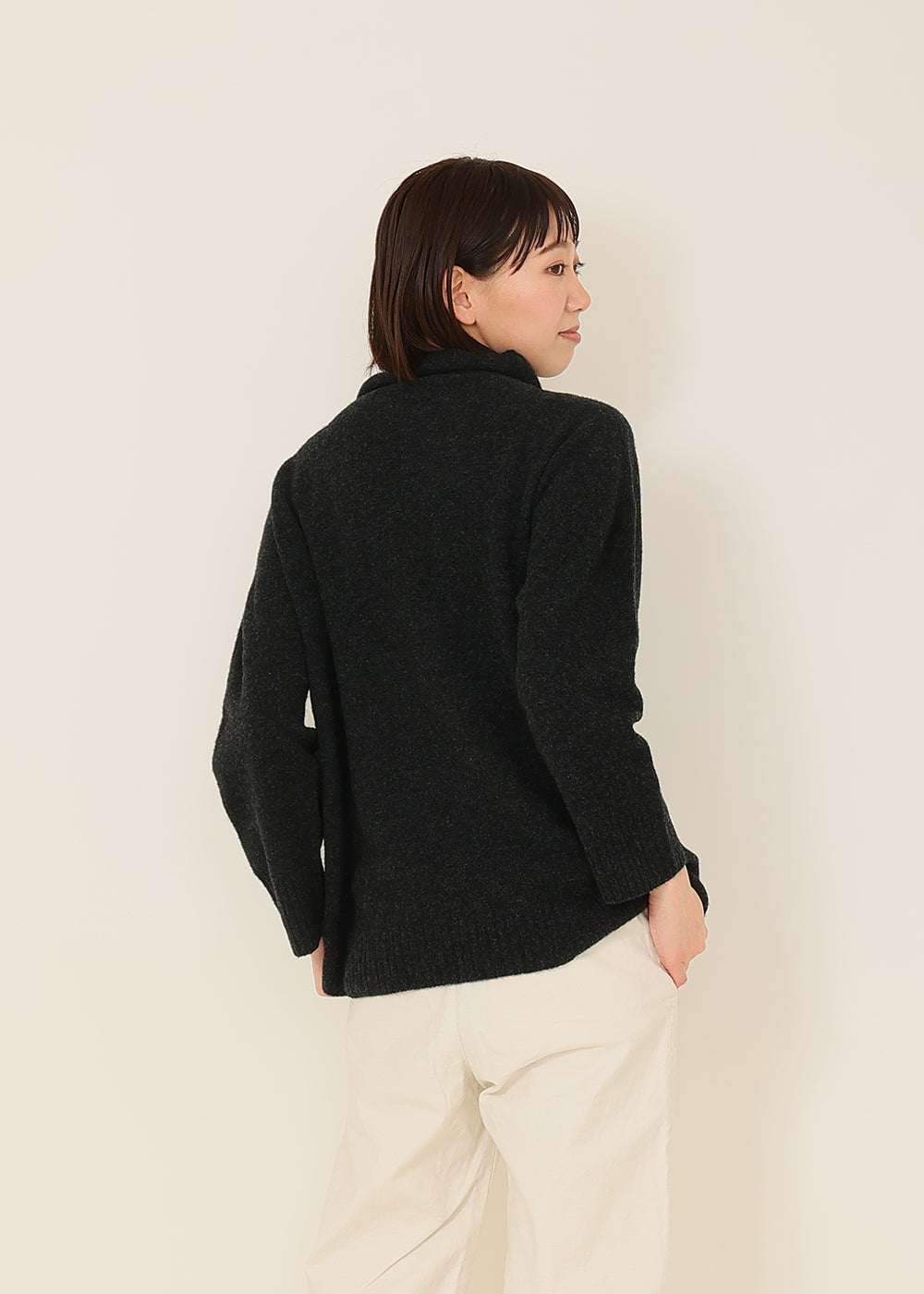 チャコール model:170cm