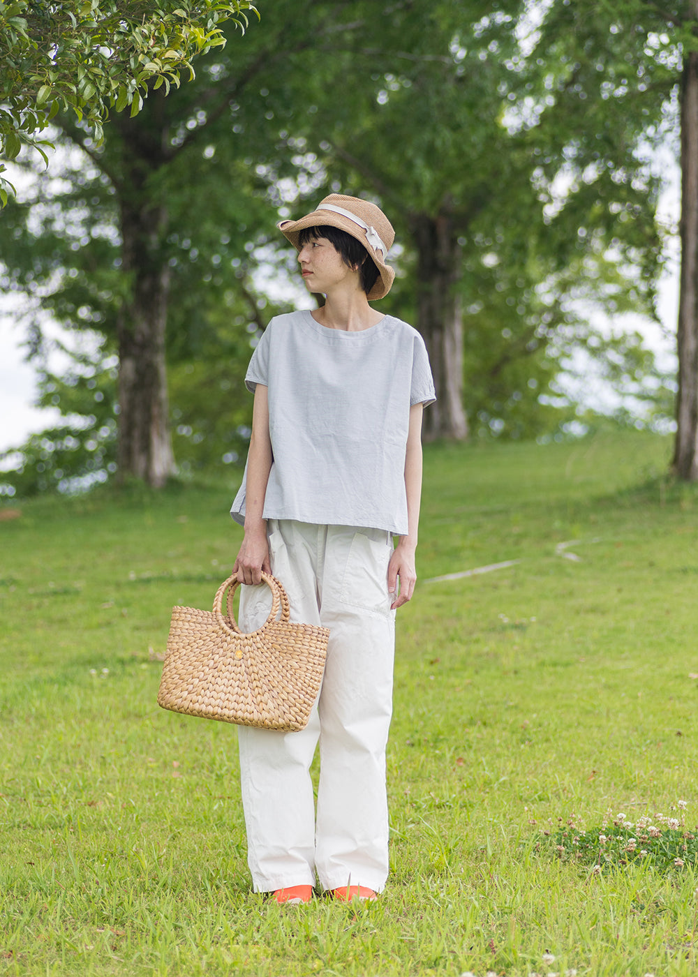 グレー model:164cm