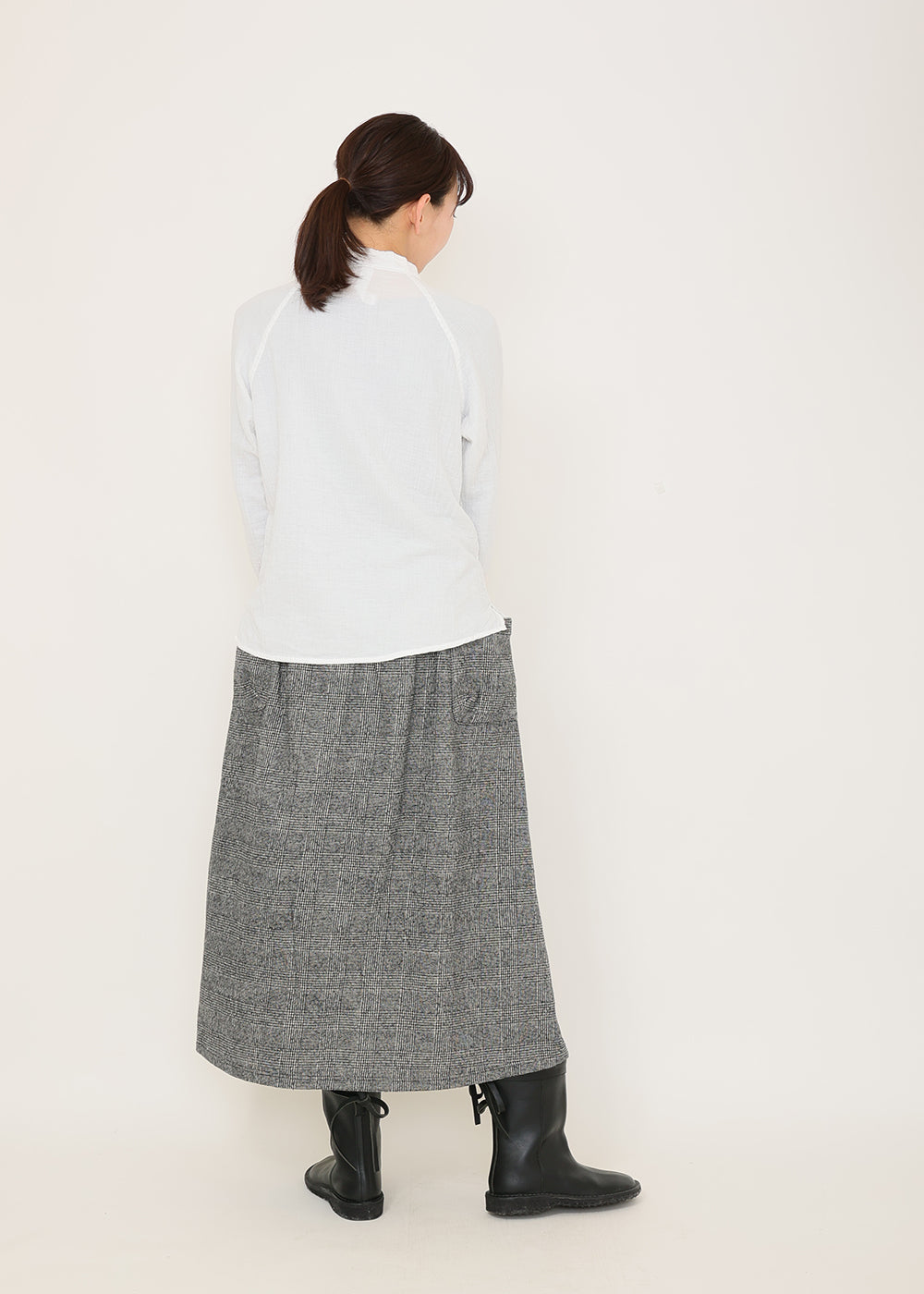 白 model:170cm