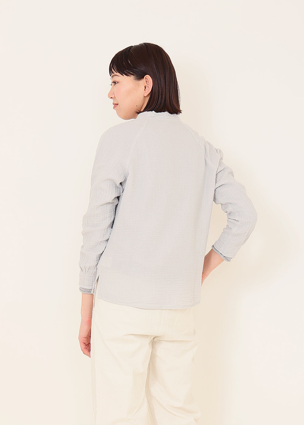 グレー model:170cm