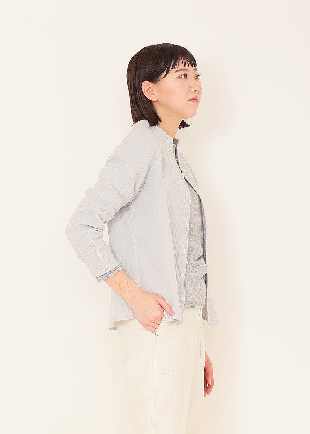 グレー model:170cm