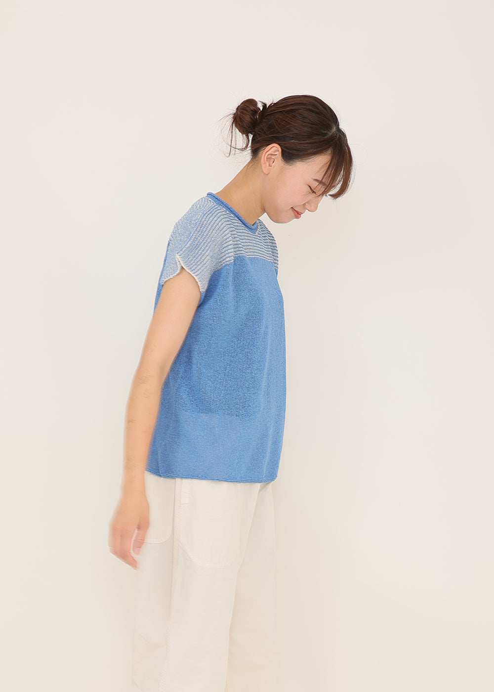 サックス×クリーム model:170cm