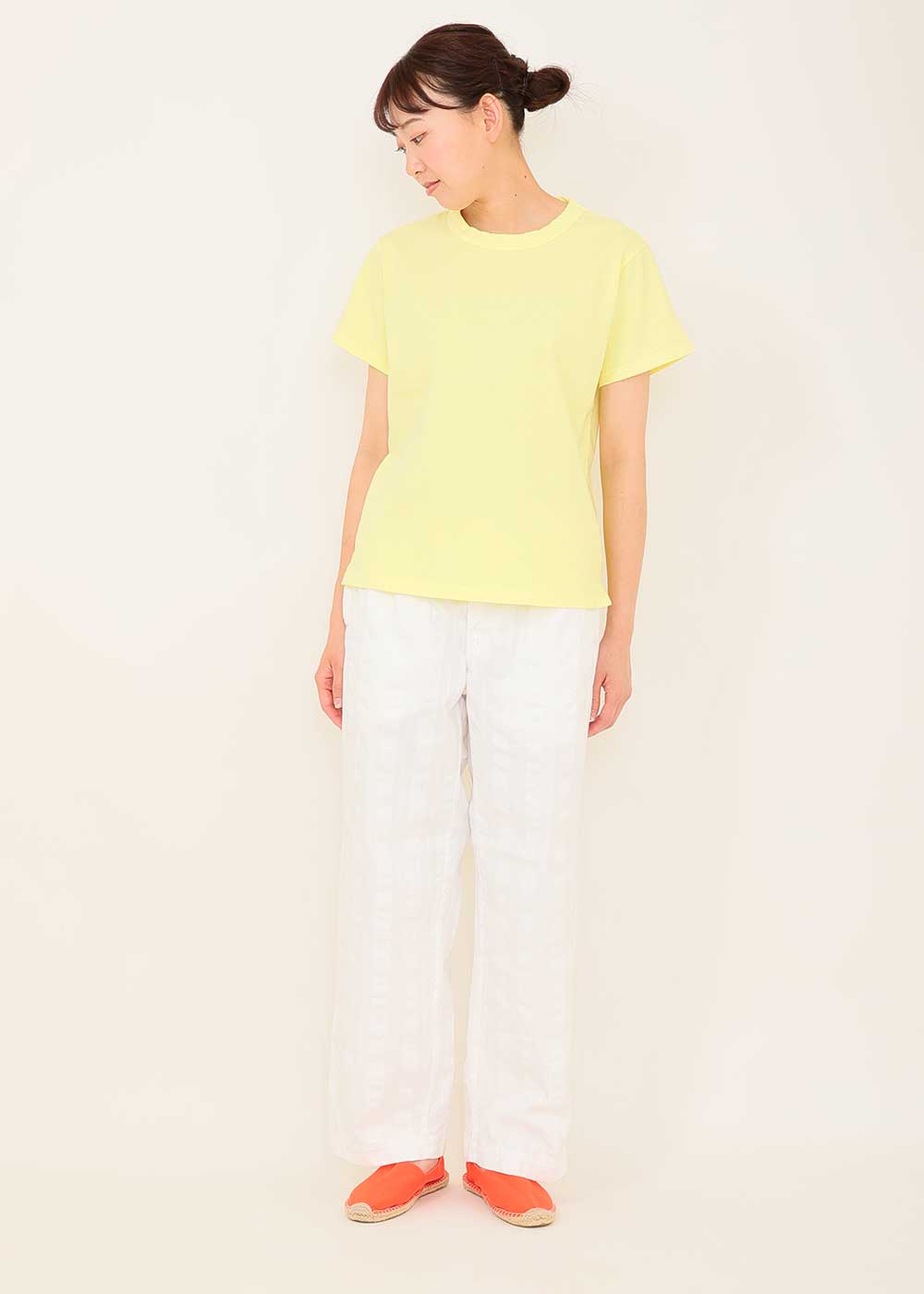 白 model:170cm