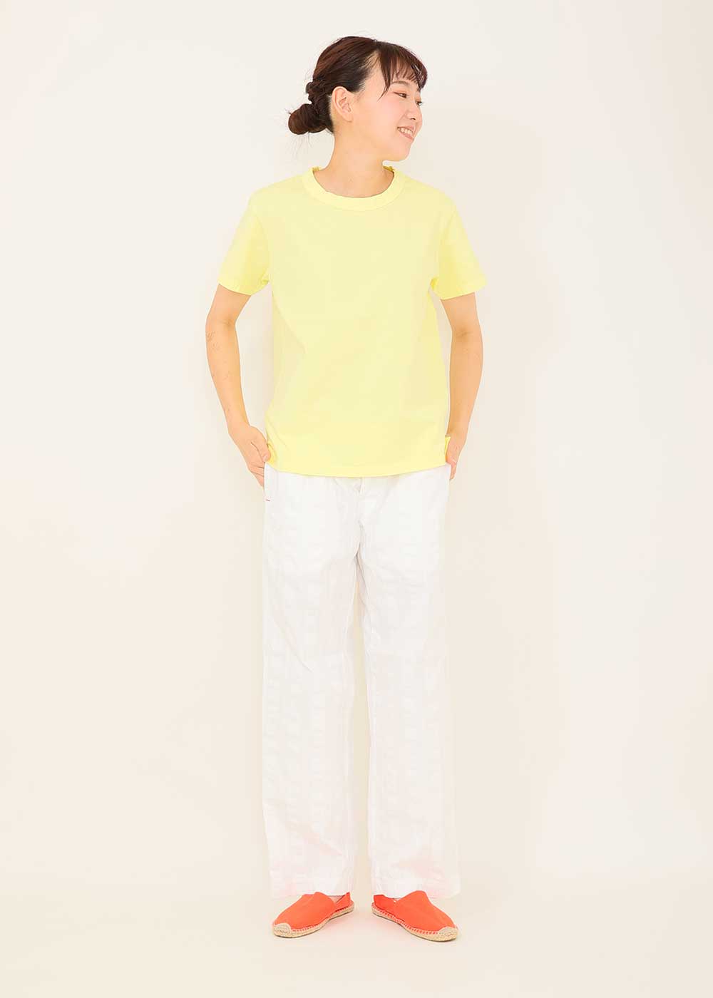 白 model:170cm