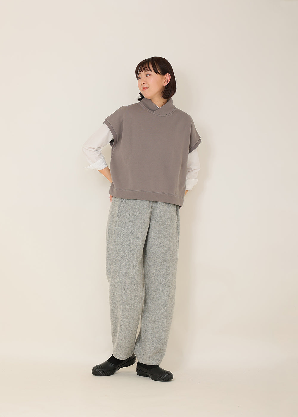 グレー model:170cm