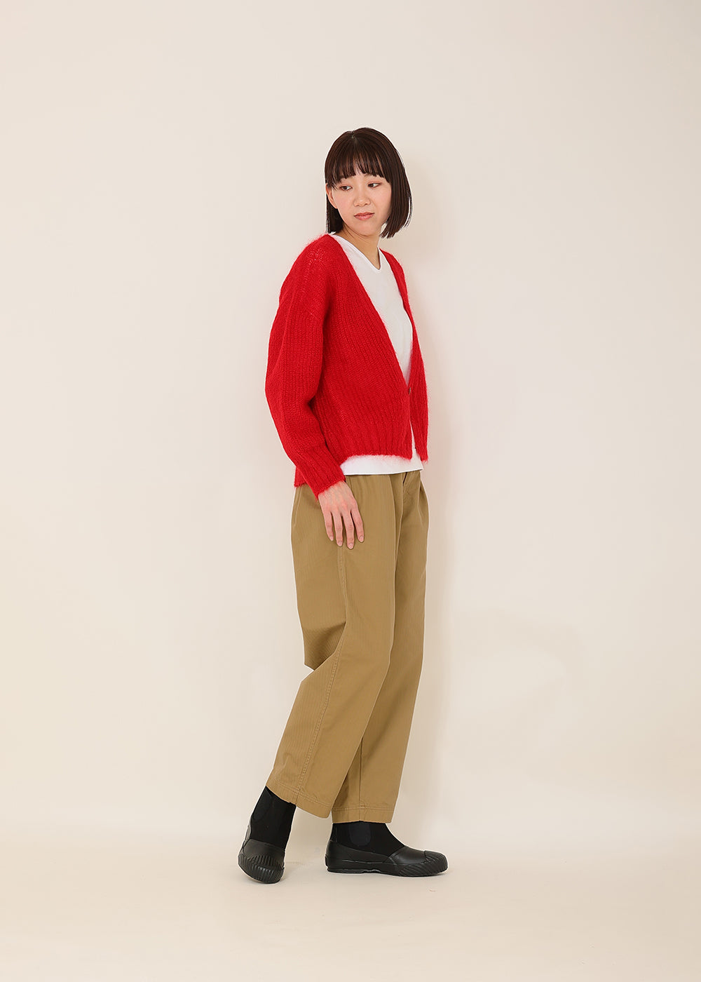 ベージュ model:170㎝
