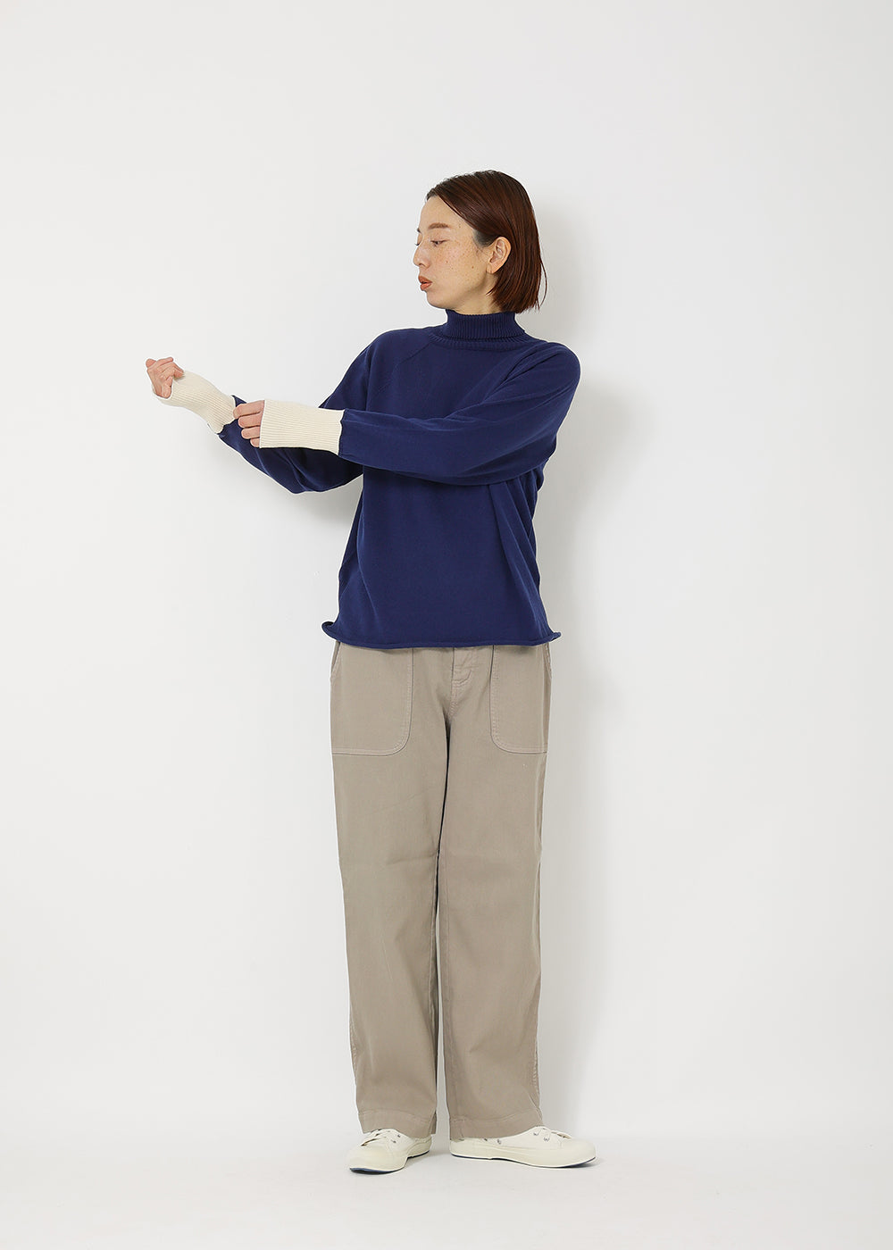 ネイビー×アイボリー model:164cm