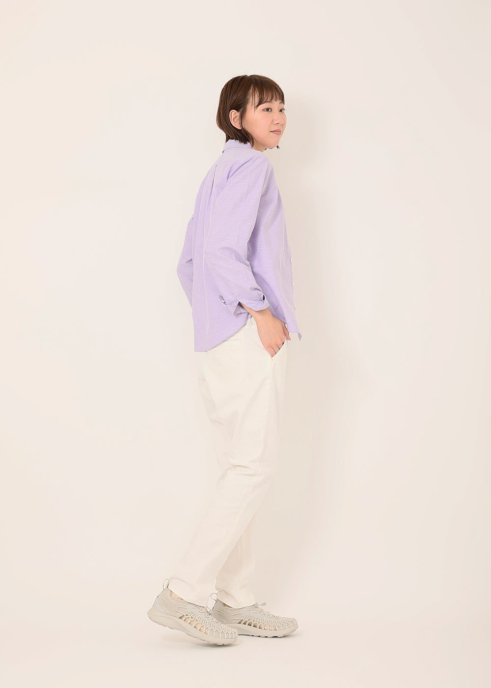 白 サイズ:L model:170㎝