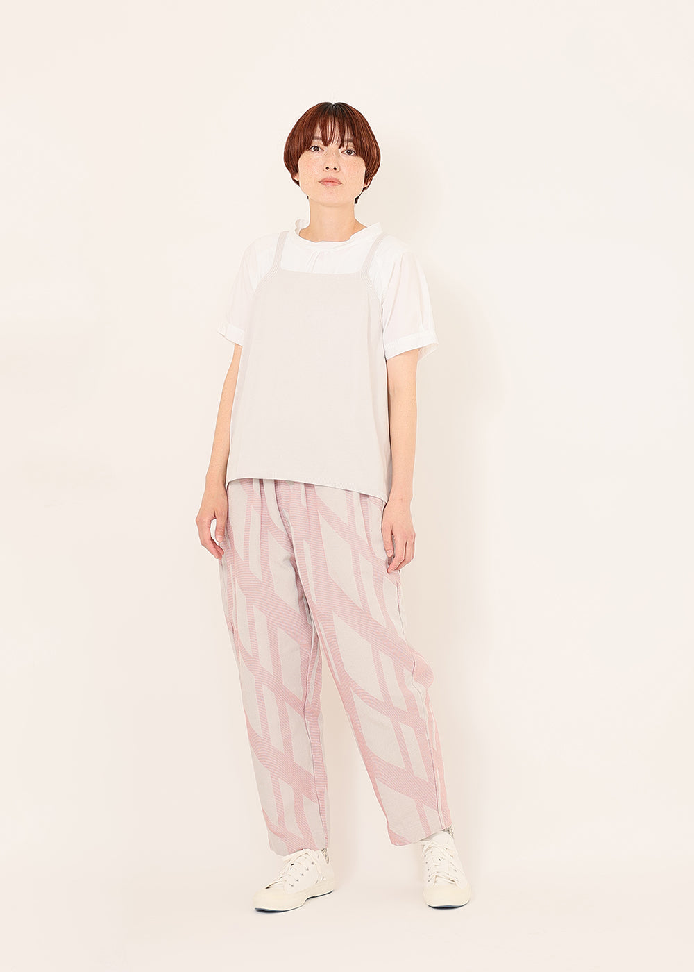 グレー×レッド model:164cm