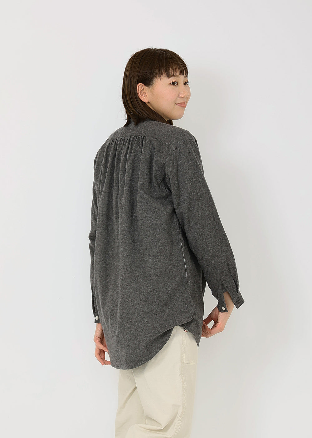 チャコール model:170cm