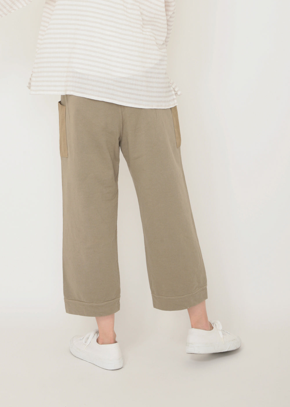 ブラウングレー model:164cm(サイズ2着用)