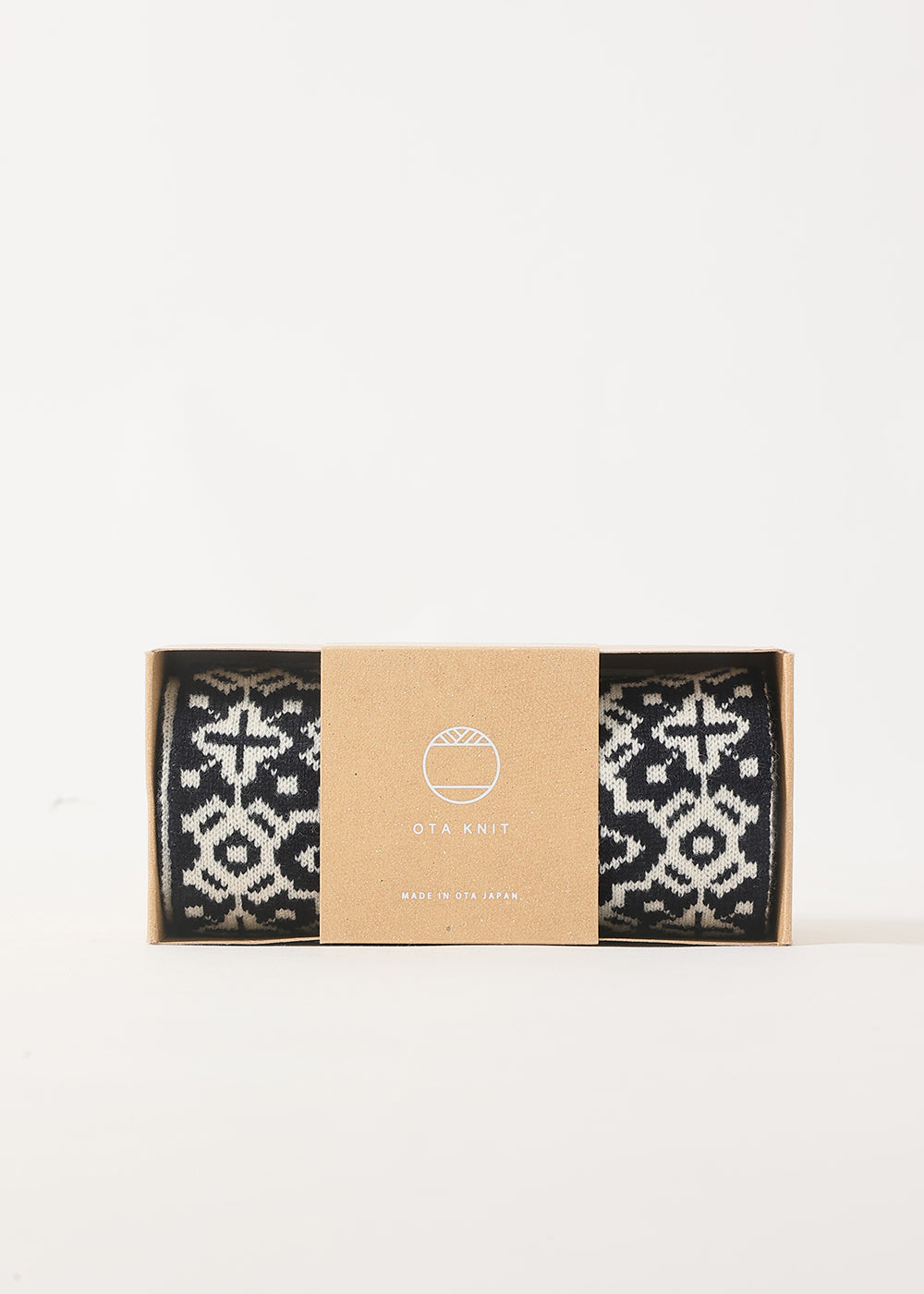 ちくちくしないマフラー（ノルディック柄）│OTA KNIT ┃ to touch