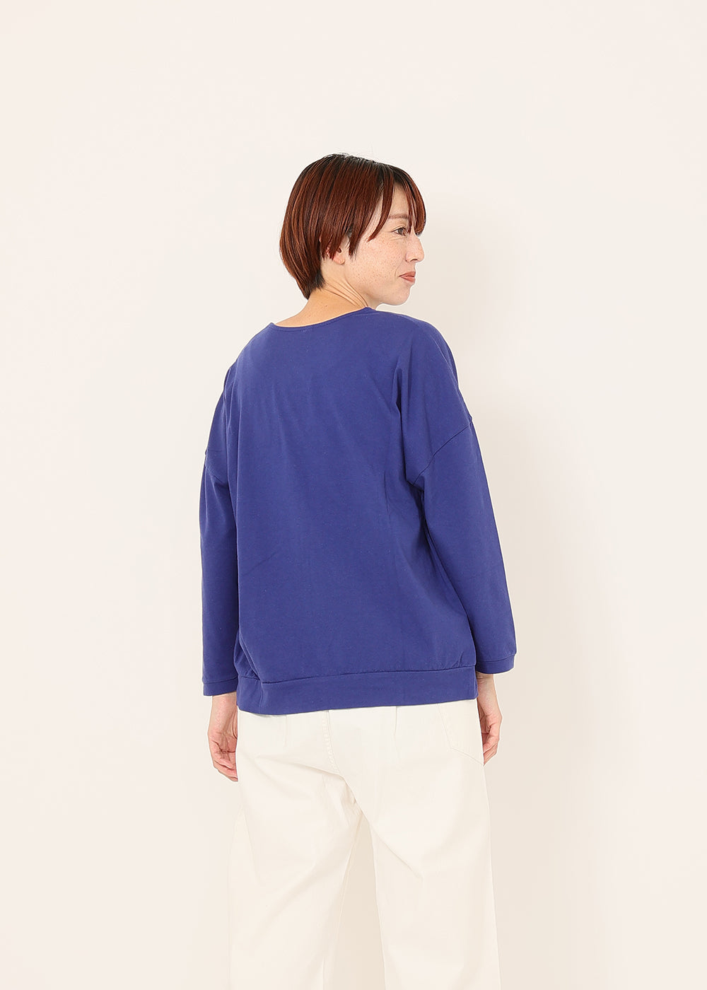 ダークブルー　model：164cm