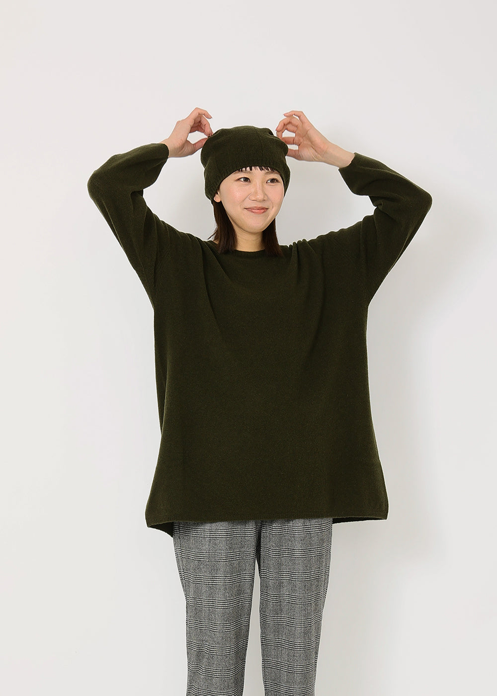 カーキ　model：170cm