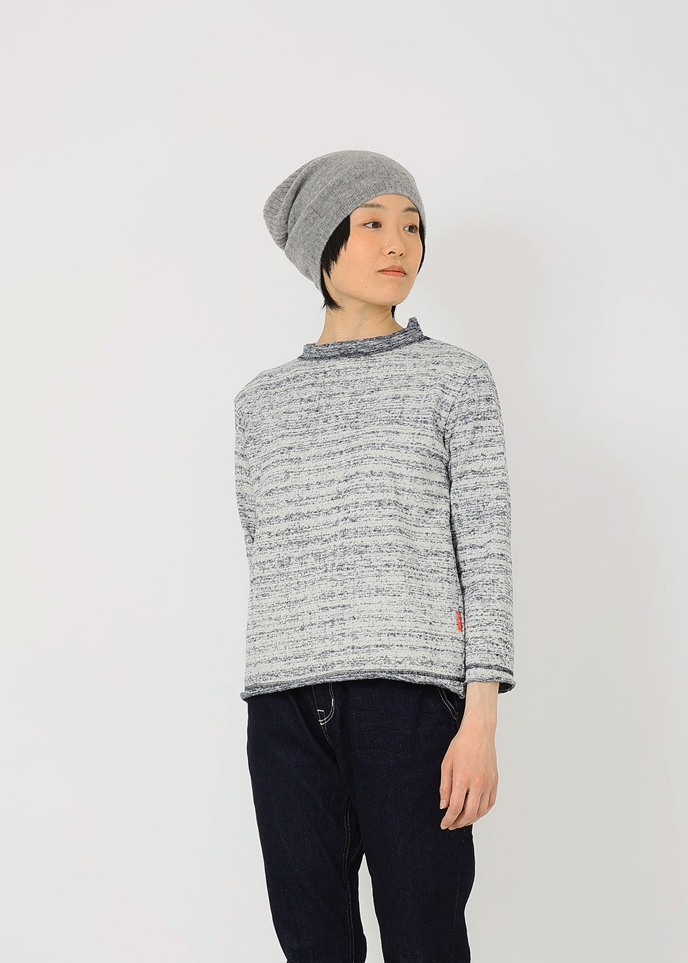 グレー　model：168cm