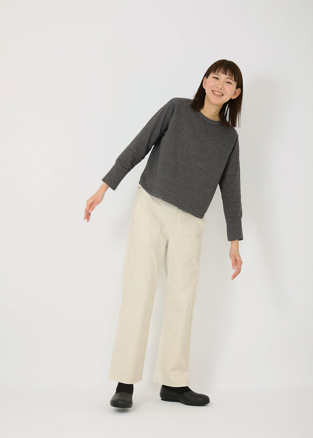チャコール　model：170cm