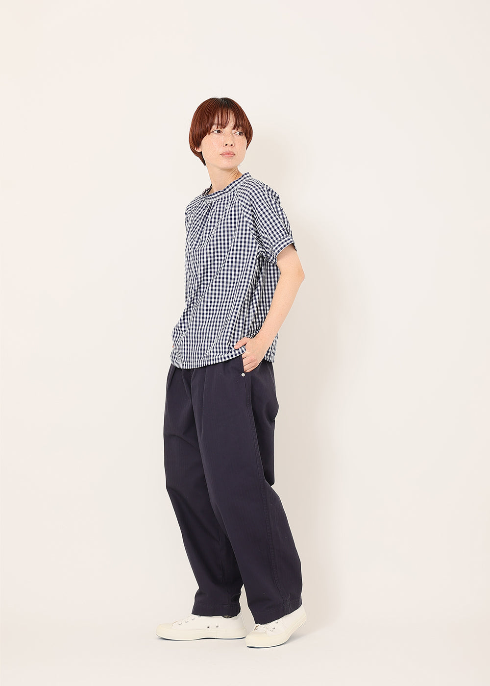 ネイビーギンガム　model：164cm