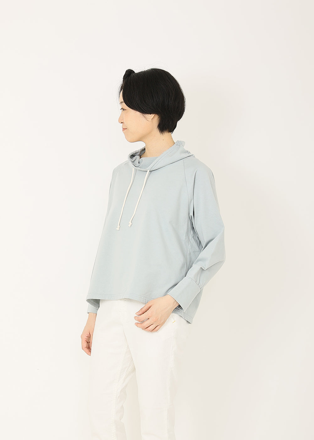 ライトグリーン　model：168cm