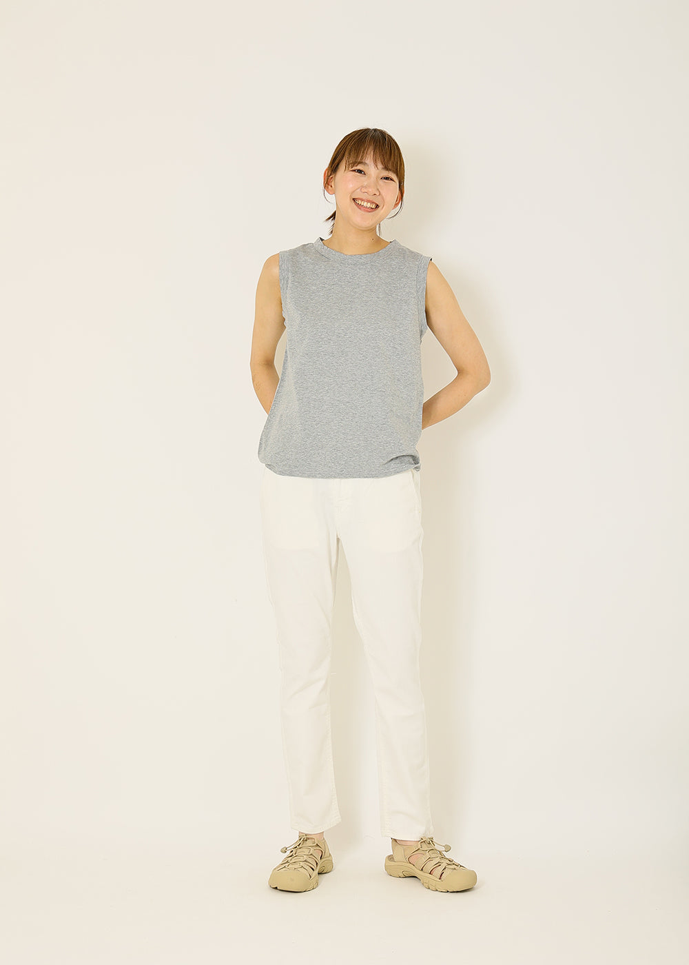 トップグレー　model：170cm