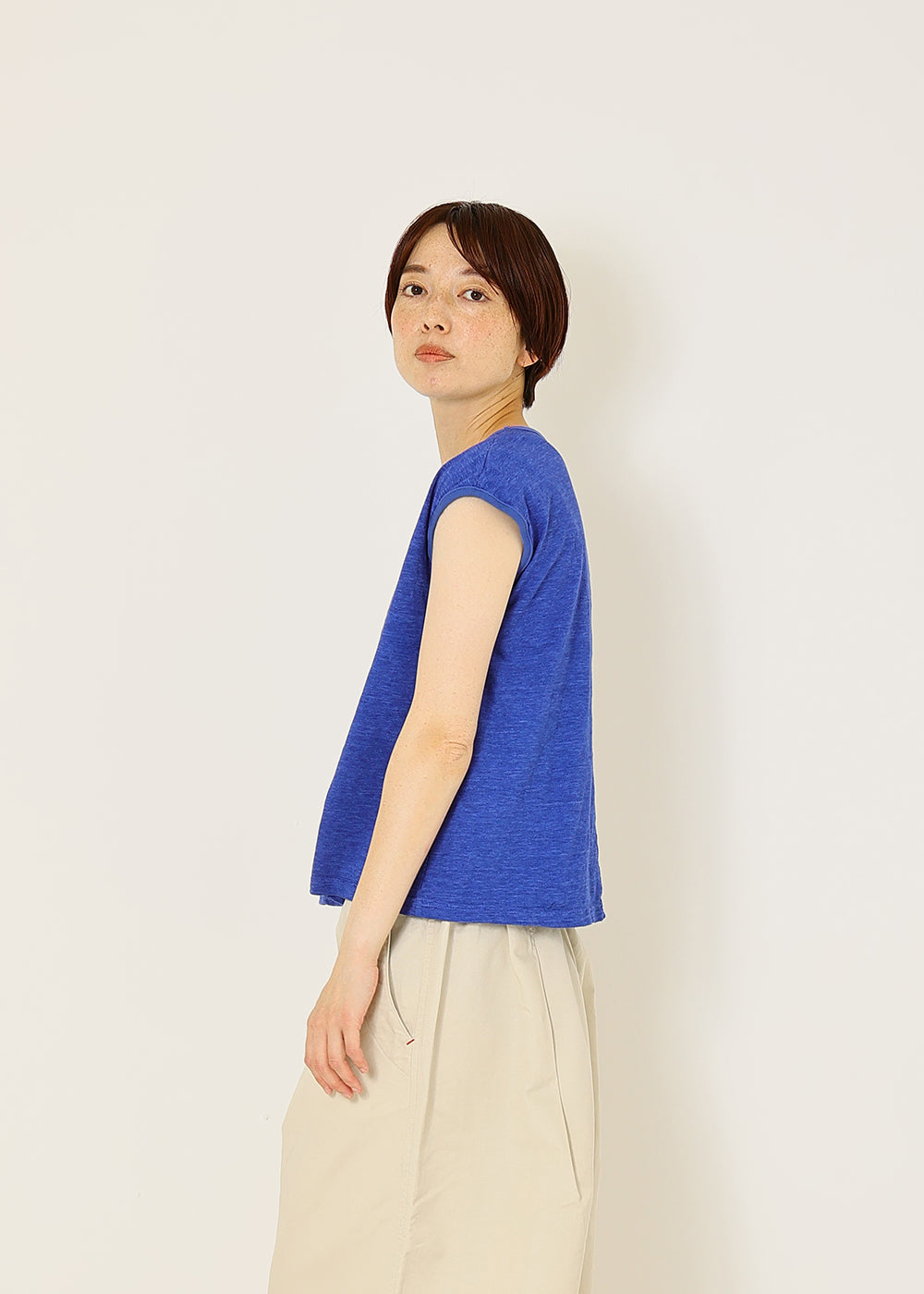 ブルー　model：164cm