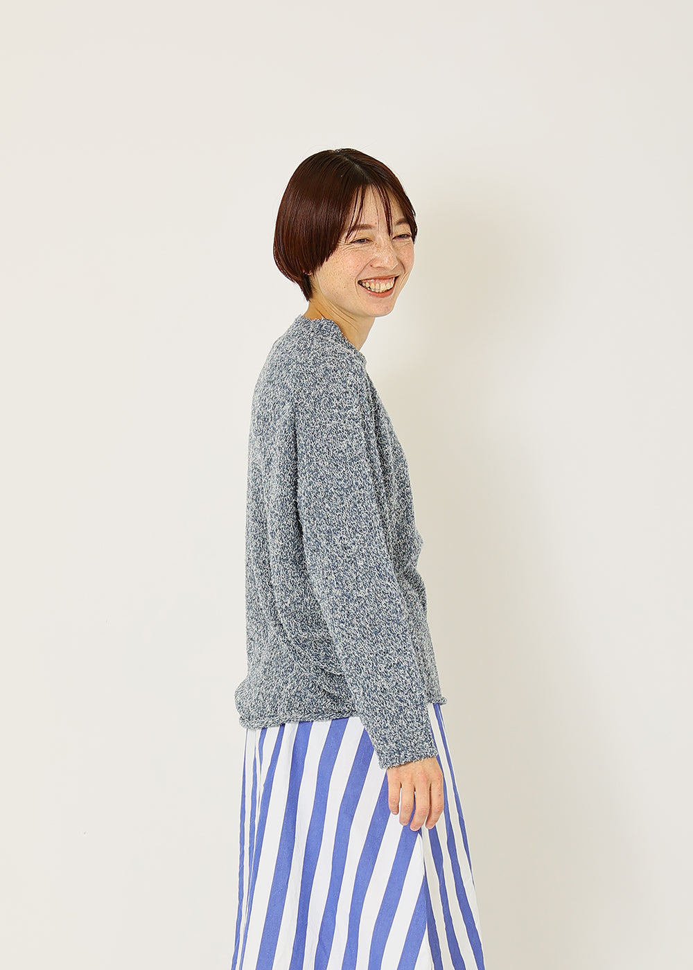 ブルー　model：164cm