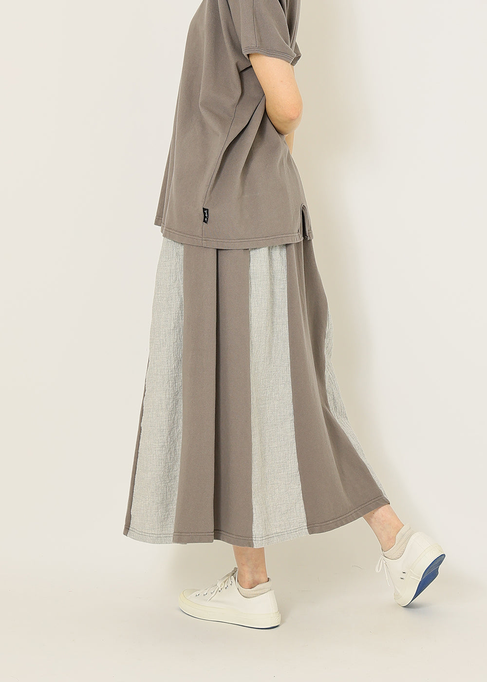 グレー　model：170cm