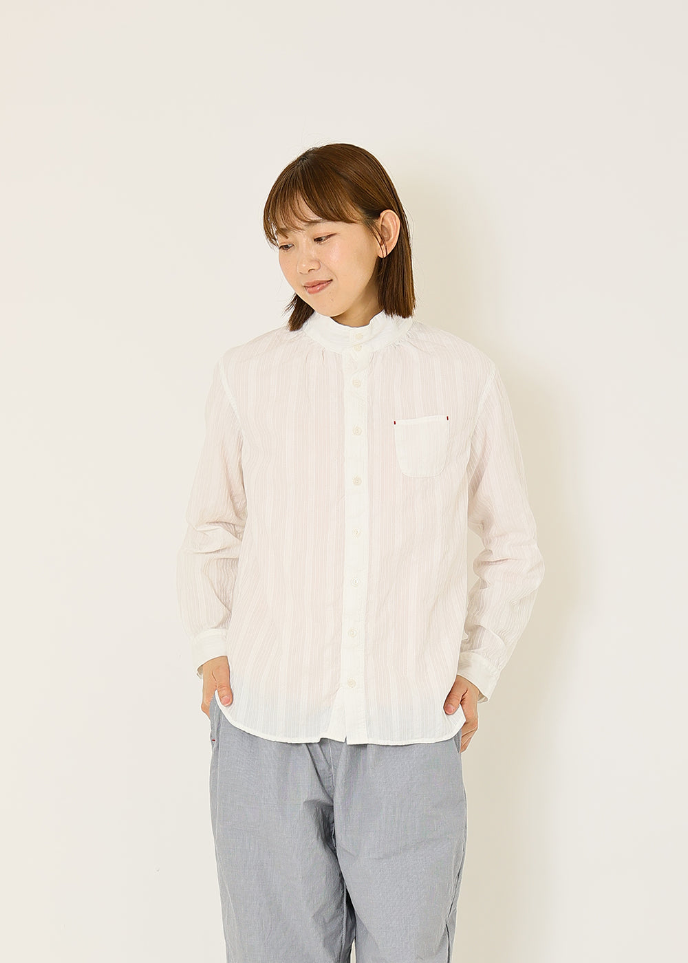 ebure ベージュストライプ ハイネックシャツ スパングルウールストライプ シャツ 4210700644 | ebure