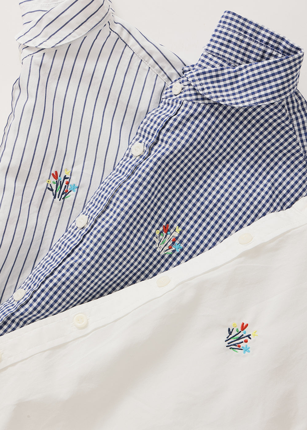 ブロードフラワー刺繍シャツ