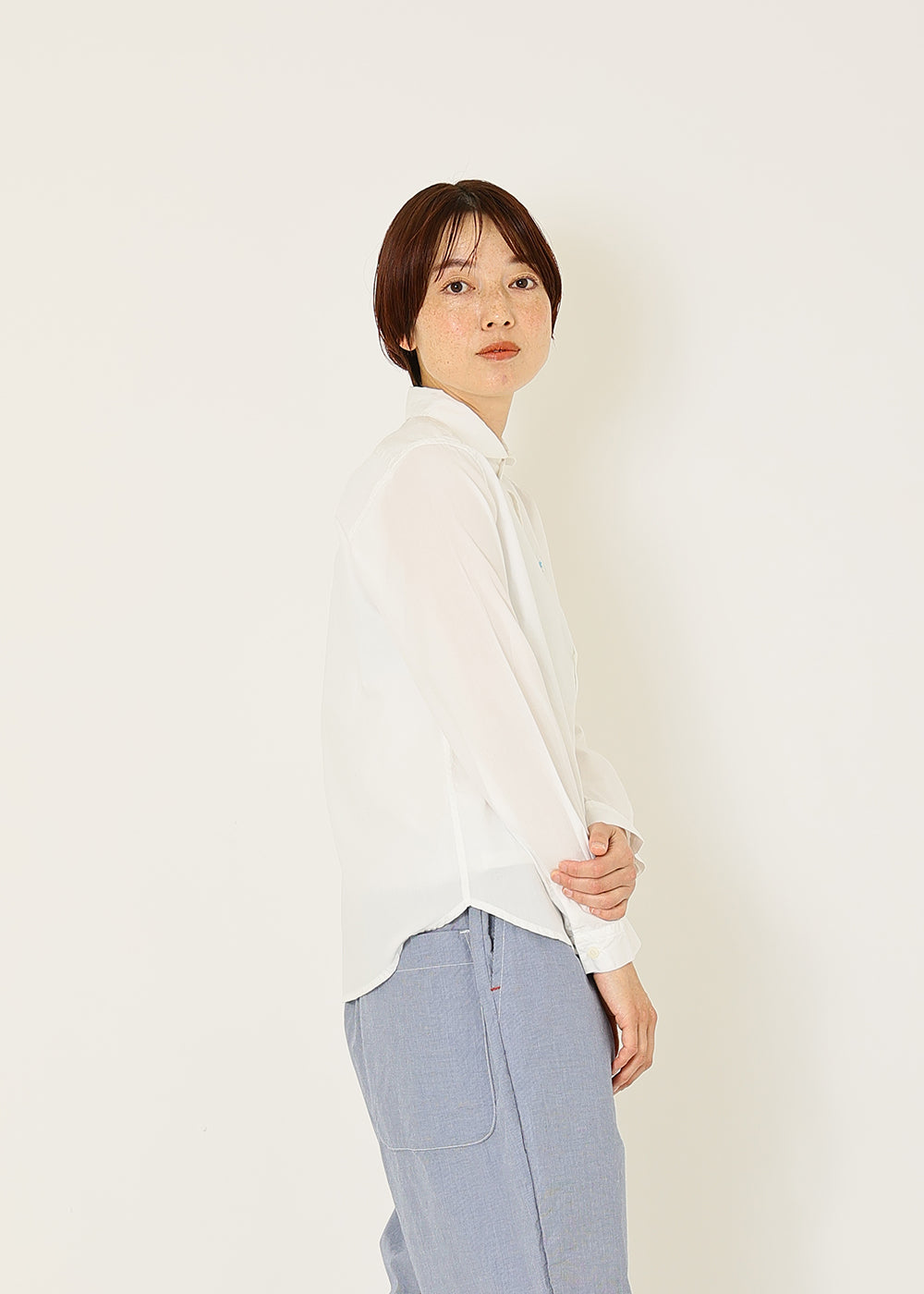 オフ白　model：164cm