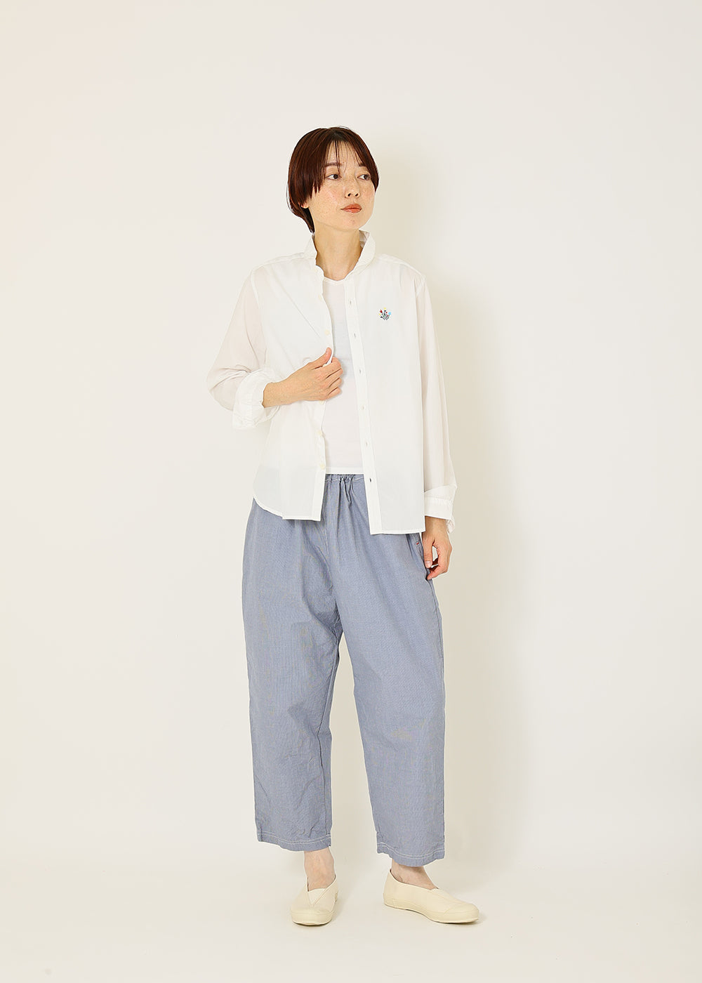 オフ白　model：164cm