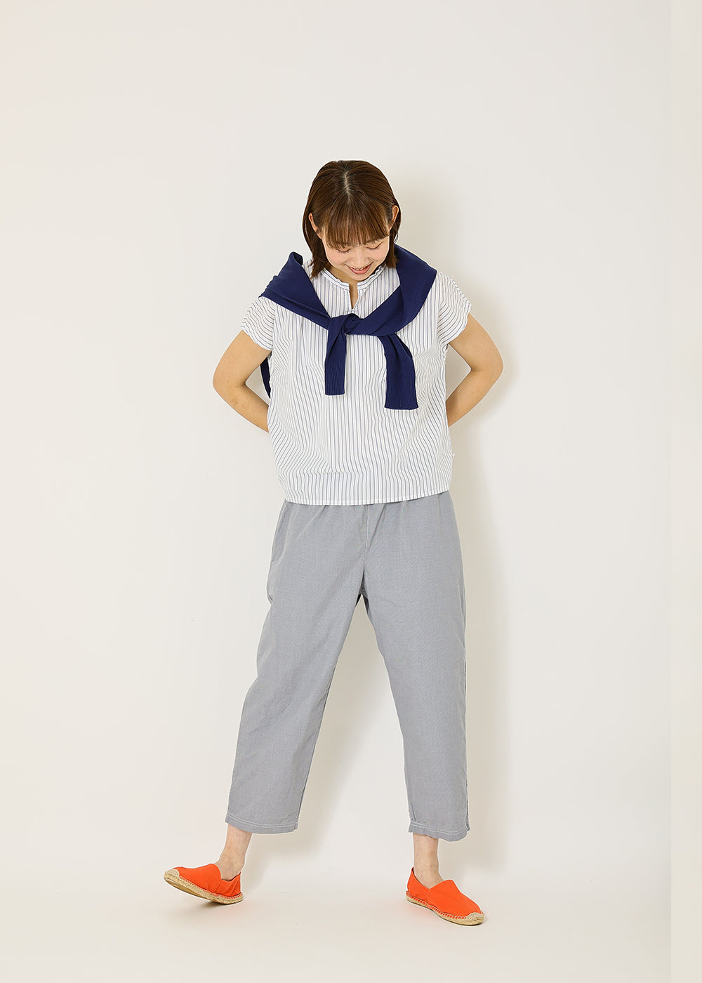 白×ネイビーストライプ　model：170cm