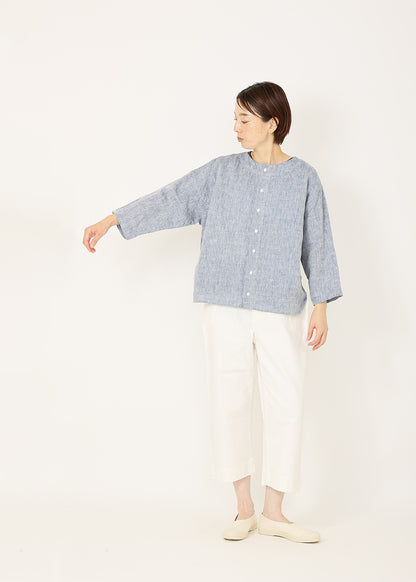 ネイビーシャンブレー　model：164cm