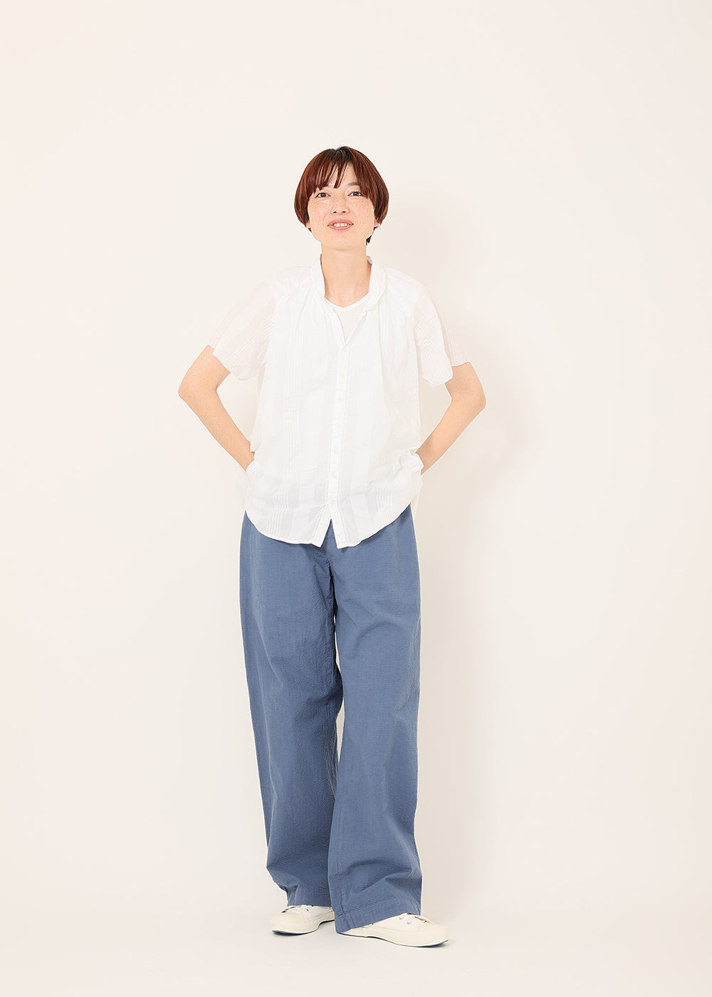 白　model：164cm