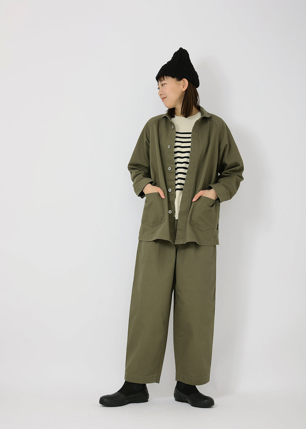 Cotton herringbone twill tuck pants