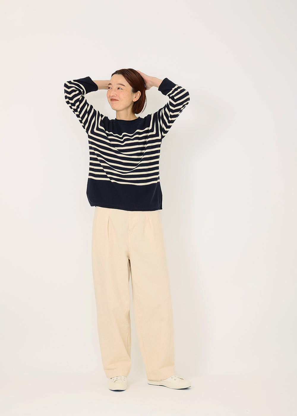 ネイビー×オフ白　model：165cm
